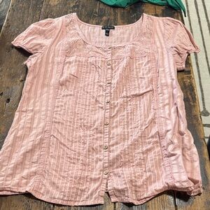 FANG Soft Pink Button-Front Pintuck Lace Top